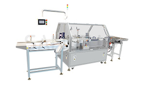 立式圓瓶高速貼標(biāo)機(jī)