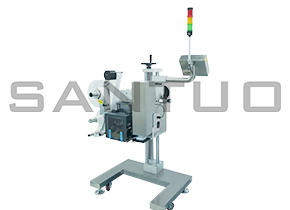 氣動(dòng)實(shí)時(shí)打印貼標(biāo)機(jī)